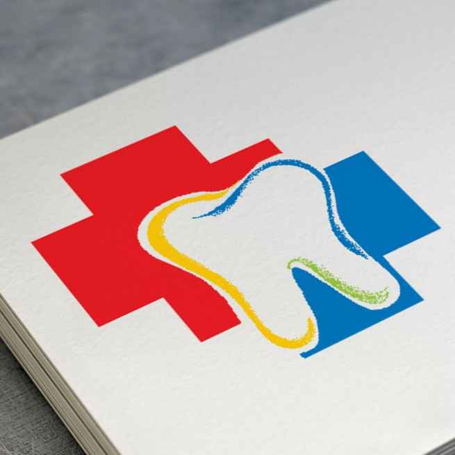 Σχεδιασμός λογοτύπου ιατρού οδοντιάτρου